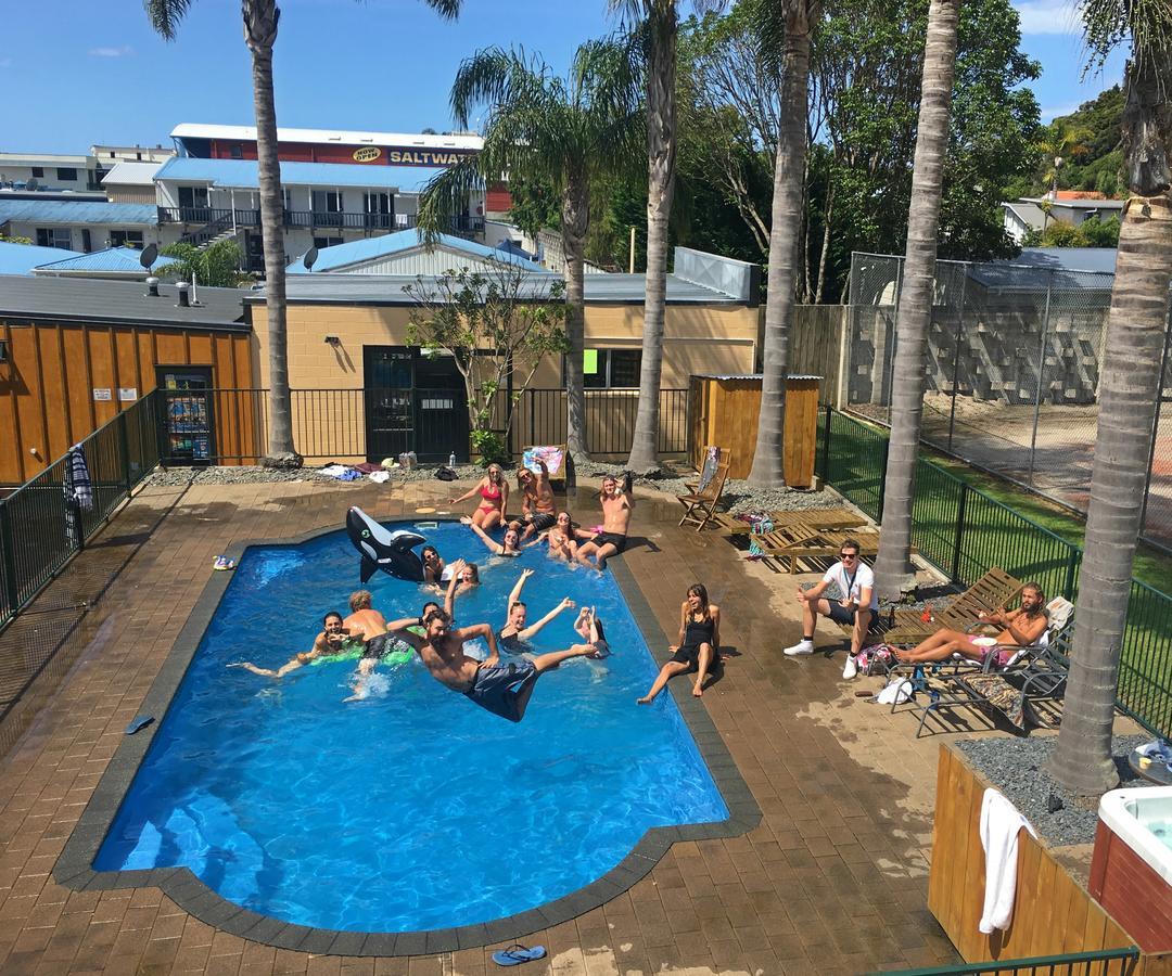 Bay Adventurer Backpackers & Apartments Paihia Exterior foto