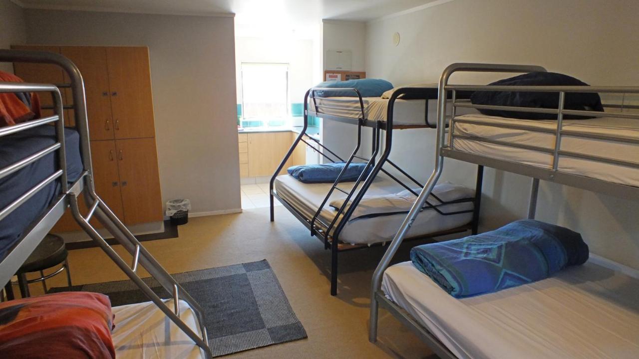 Bay Adventurer Backpackers & Apartments Paihia Exterior foto
