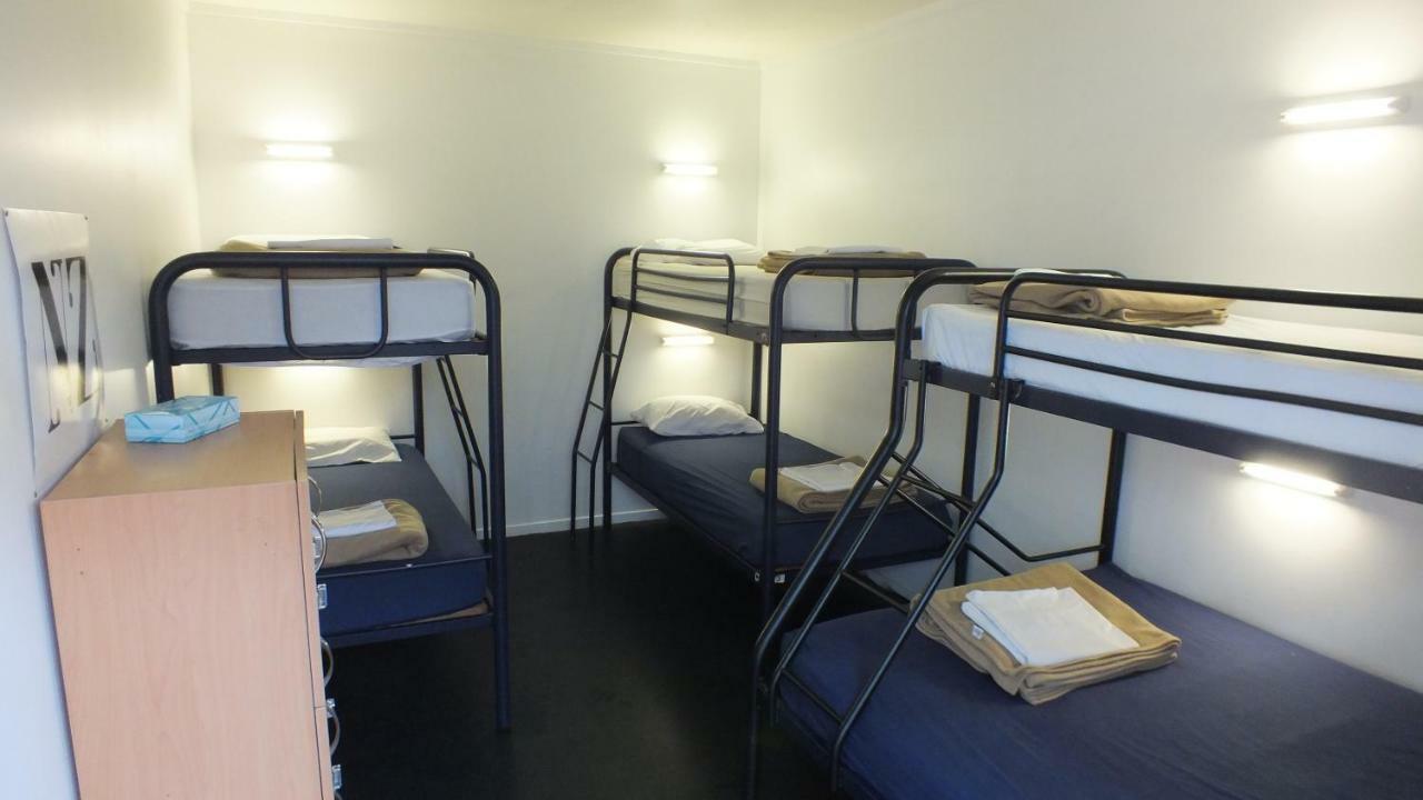 Bay Adventurer Backpackers & Apartments Paihia Exterior foto