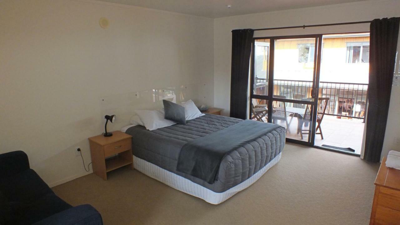 Bay Adventurer Backpackers & Apartments Paihia Exterior foto